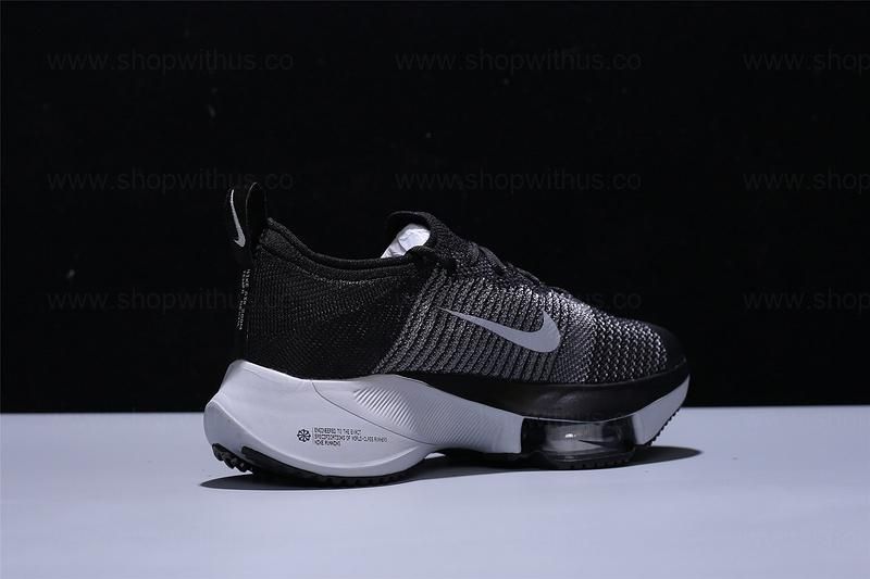 NikeRunning Air Zoom Tempo NEXT% Flyknit - Black