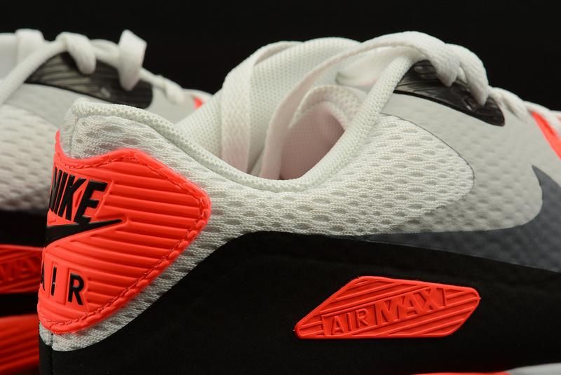 NikeUnisex Air Max 90 - "Infrared"