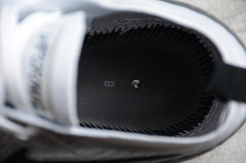 NikeAir VaporMax Flyknit 2 - pure platinum