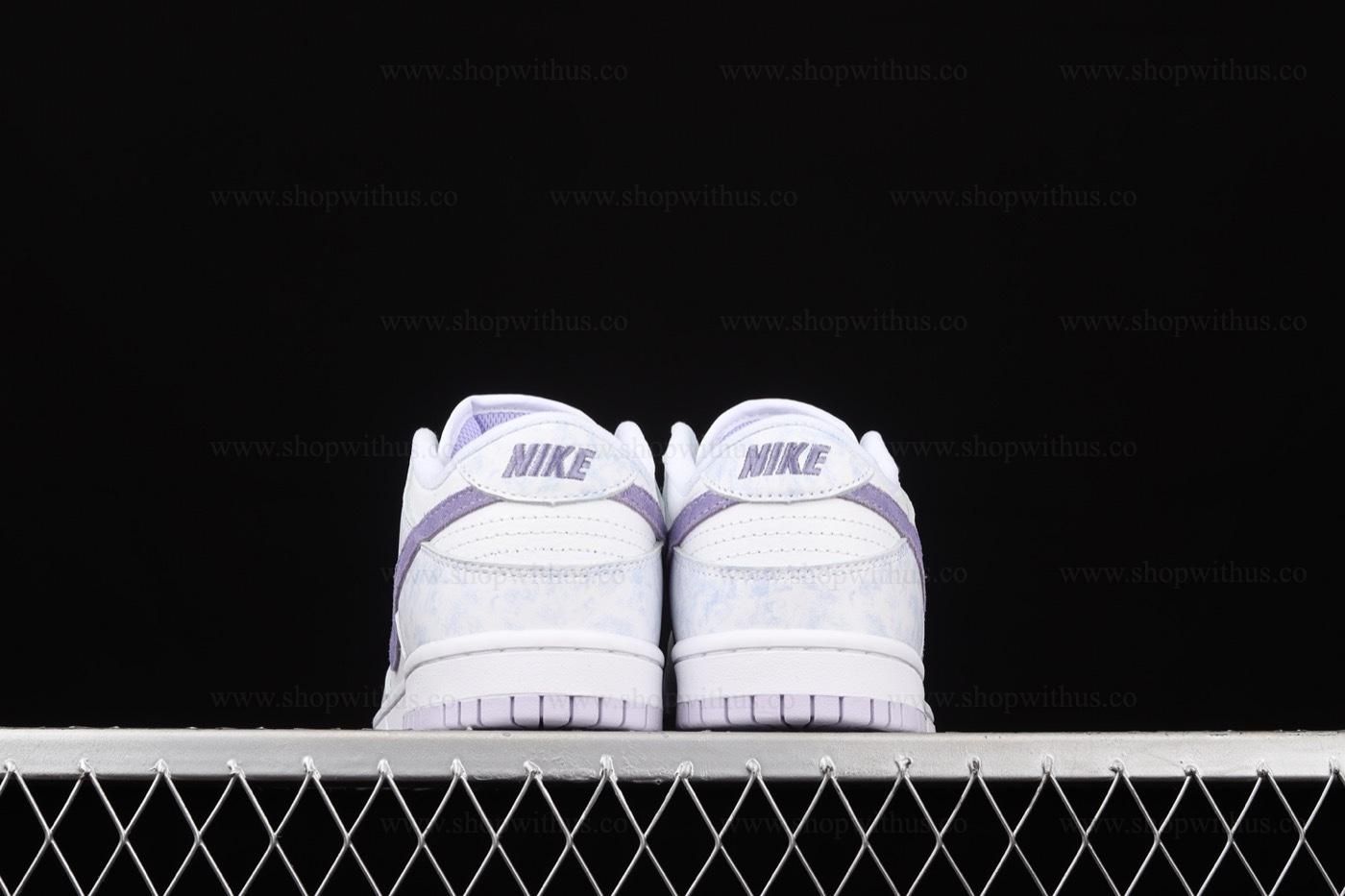 NikeWMNS Dunk Low OG - Purple Pulse
