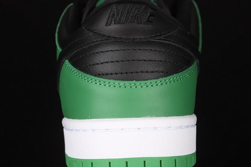 NikeSB Dunk Low - Classic Green