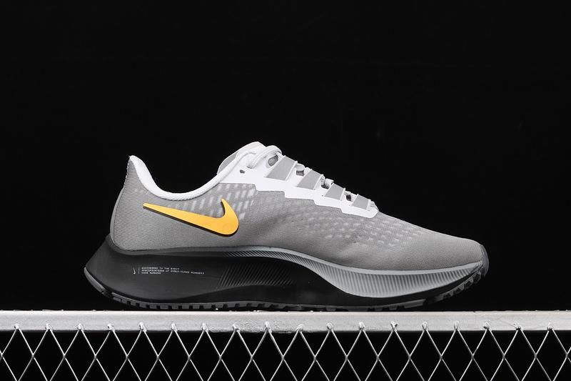 NikeAir Zoom Pegasus 37 Particle - Grey/Black/White