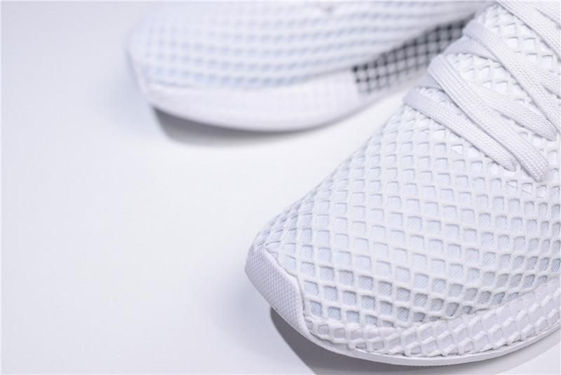 adidasOriginals Deerupt Runner- Triple White