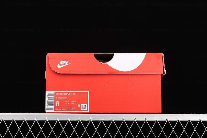 NikeMen's Dunk Low - Championship Red