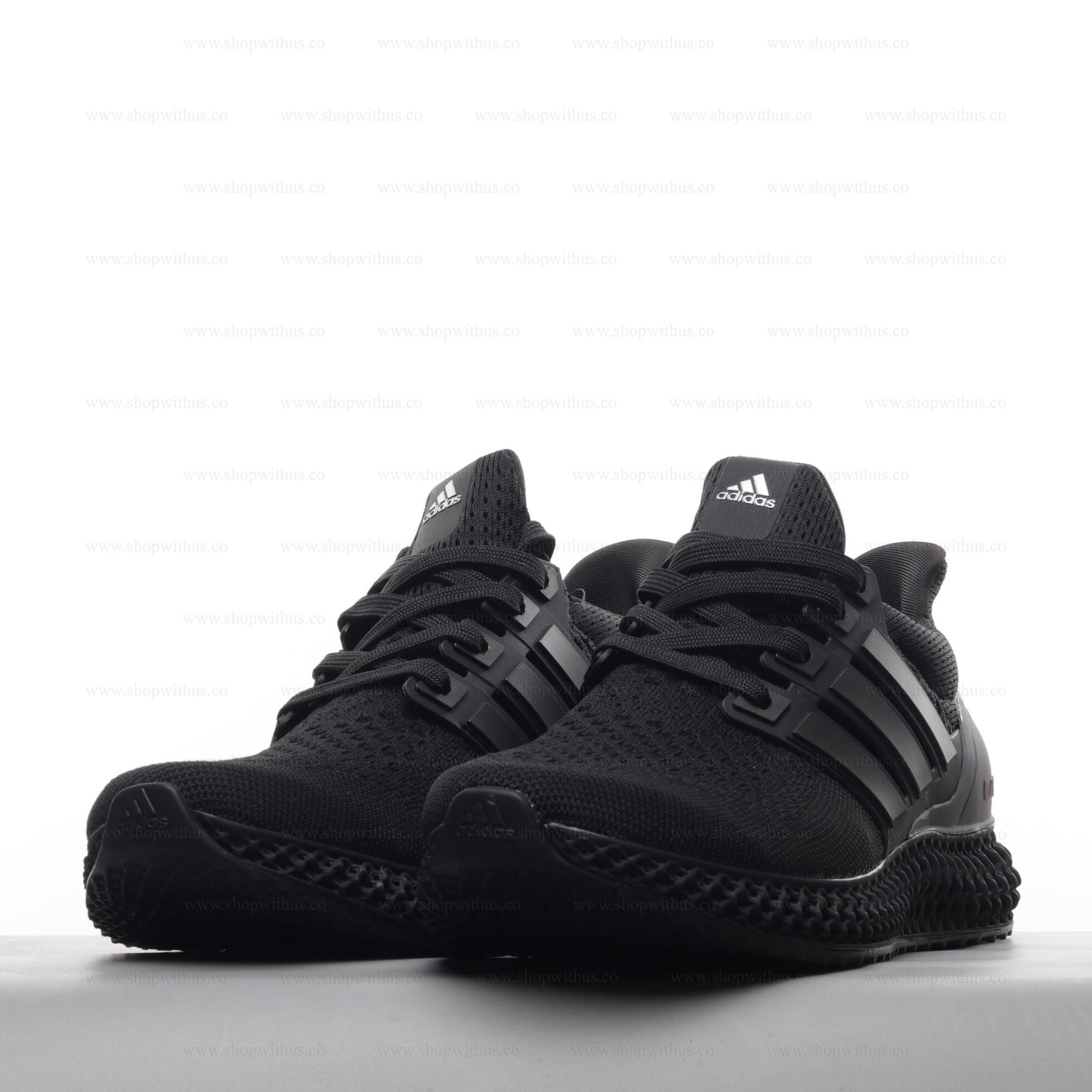 adidasMen's Ultra 4D - Black/Black