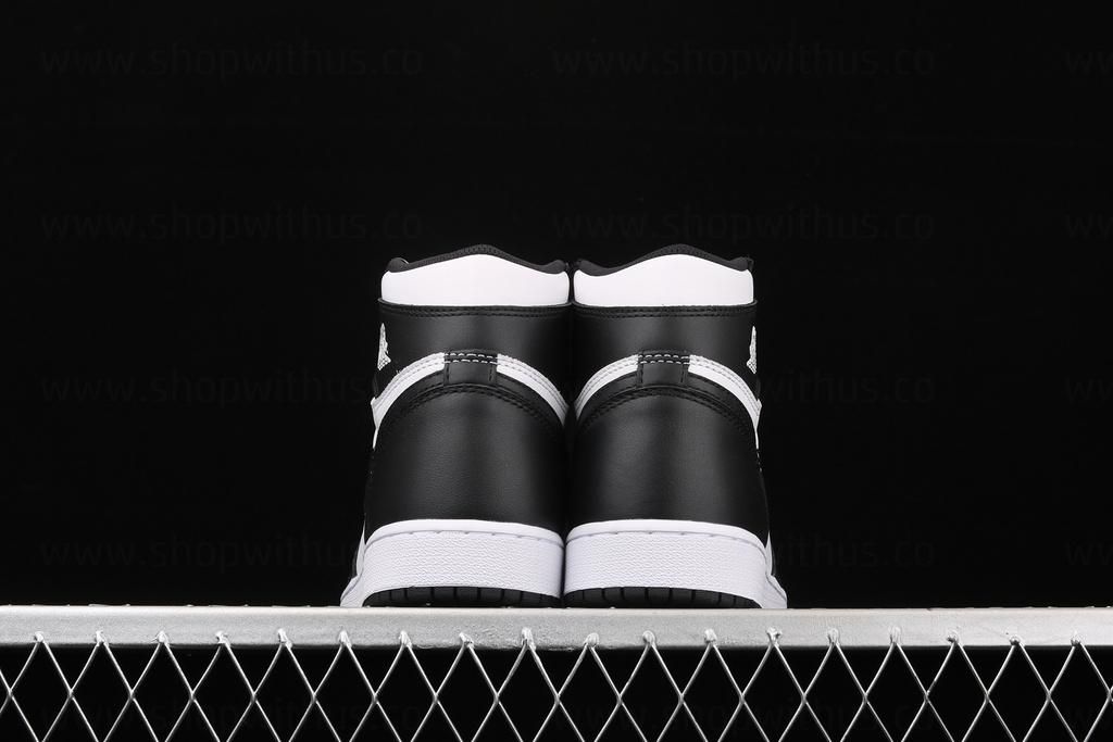 Unisex Air Jordan 1 AJ1 Retro OG High - Black/White