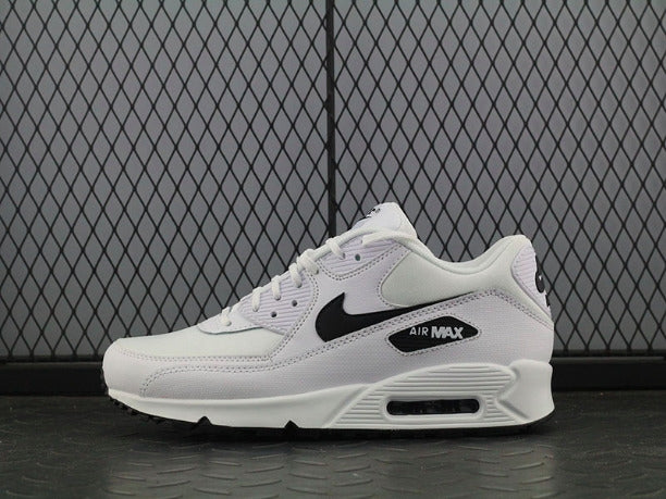 NikeUnisex Air Max 90 Essential Running Shoe - White/Black/White