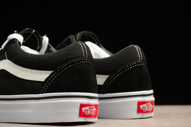 Vans Old Skool Shoes-Black