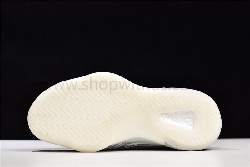 adidasOriginals Yeezy Basketball - Quantum