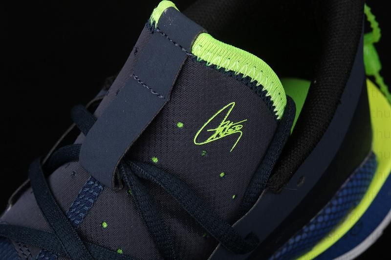 Under Armour Curry 7- Dub Nation