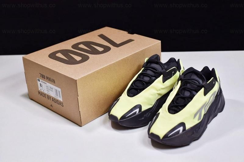 adidasYEEZY Boost 700 MNVN - Phosphor