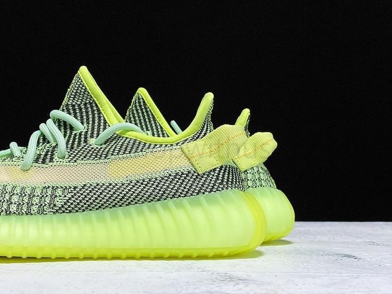 adidasOriginals YEEZY Boost 350 V2 - Yeezreel