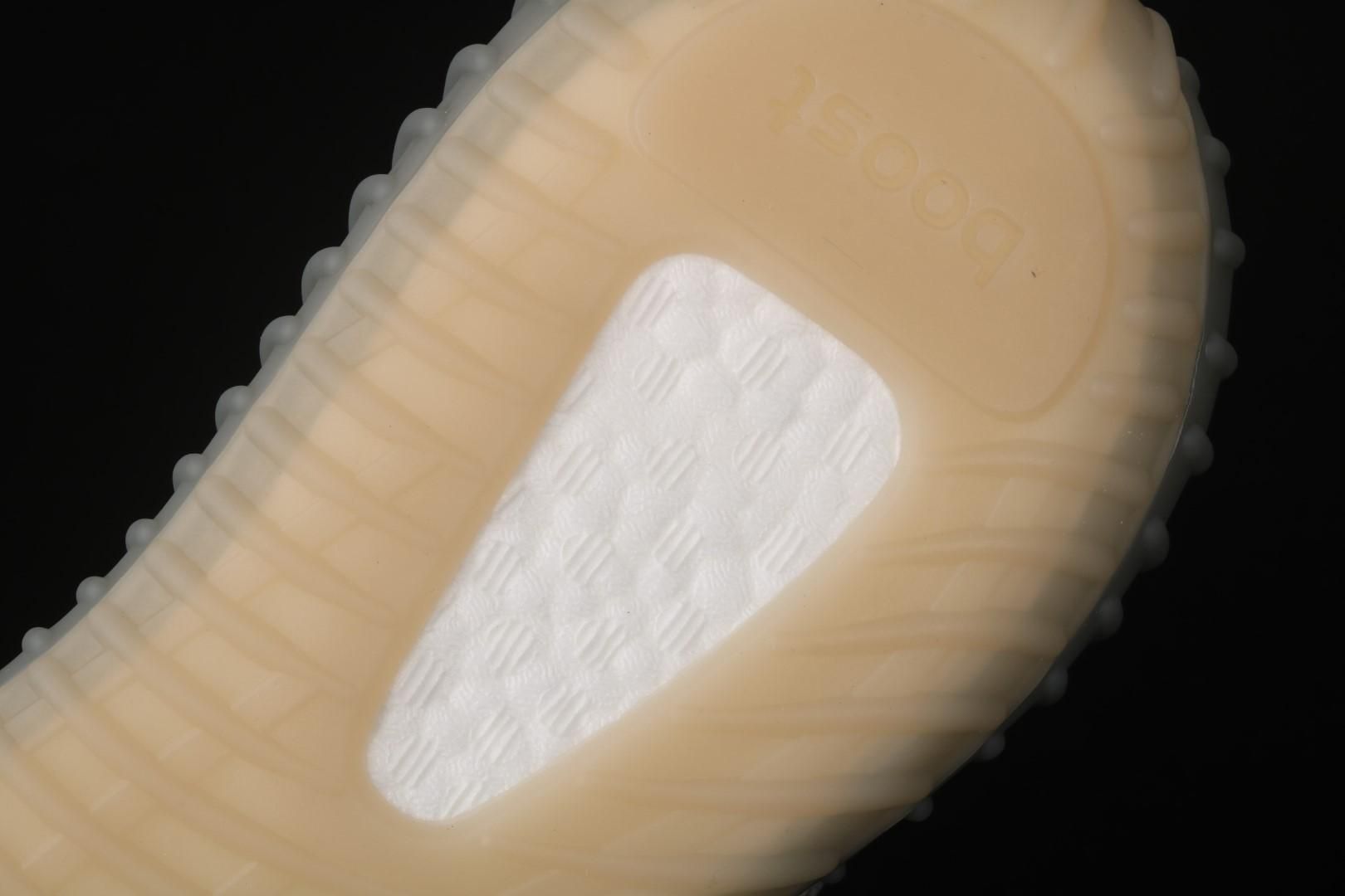 adidasUnisex Yeezy Boost 350 V2 - Israfil