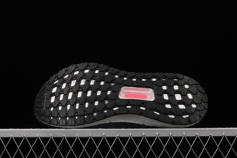 adidasOriginals Ultra Boost 19 - Panda