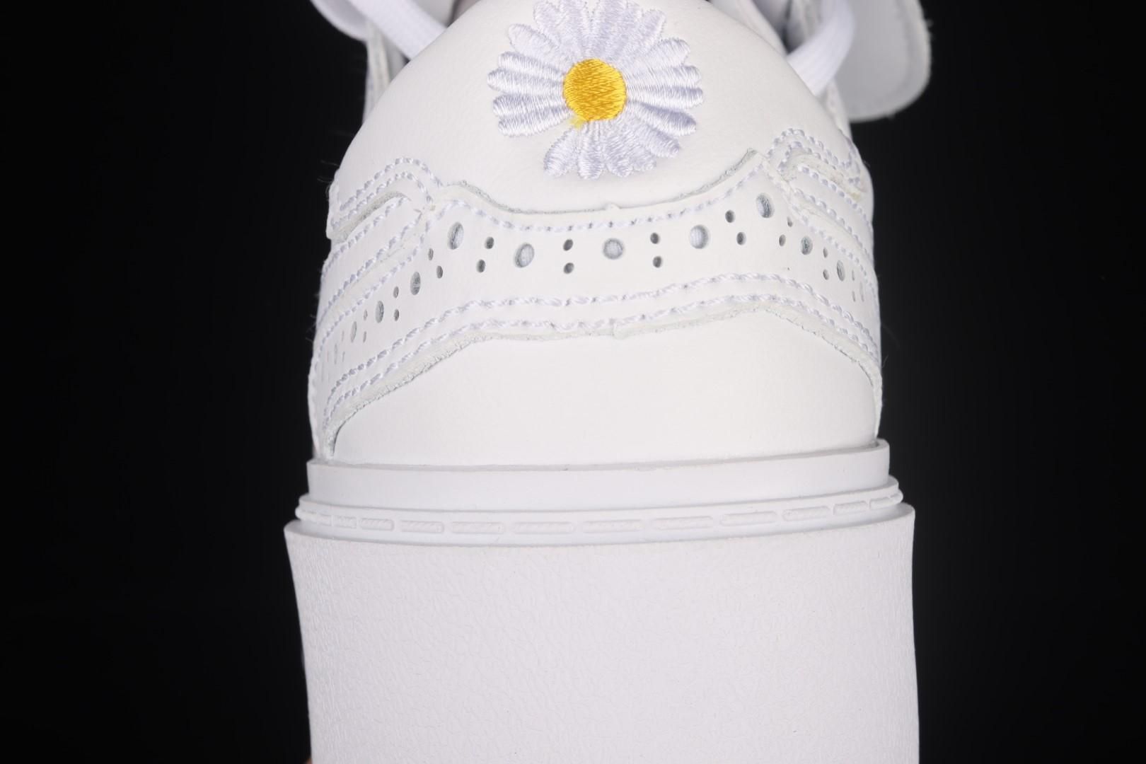 G-Dragon Peaceminusone x NikeUnisex Kwondo 1 - Triple White