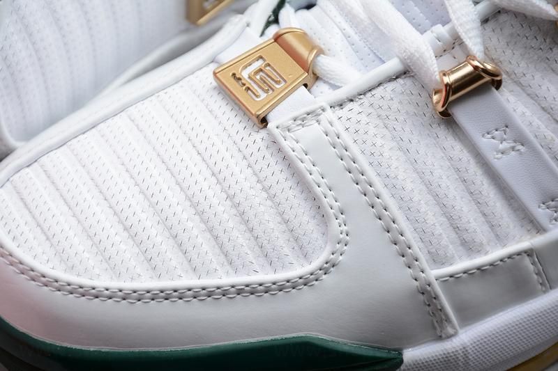 NikeBasketball Lebron 3 QS - SVSM Home