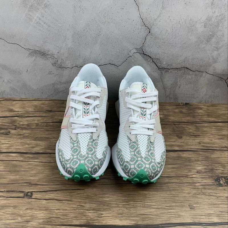 New Balance 327 - Casablanca