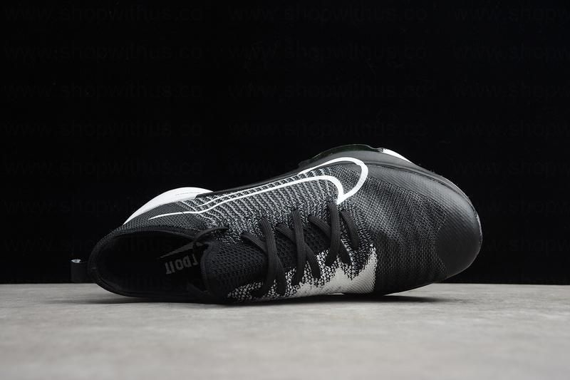 NikeRunning Air Zoom Tempo Next% - Black/White