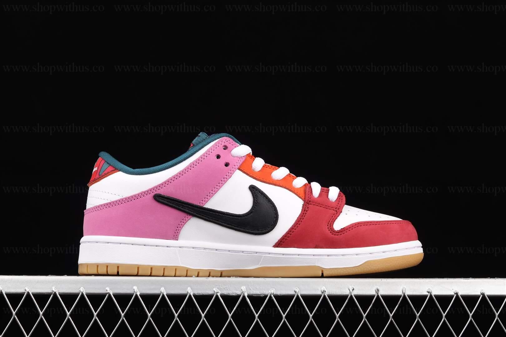 Parra x NikeDunk SB Low Pro - Friends & Family