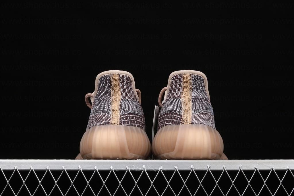 adidasOriginals YEEZY Boost 350 V2 - Fade