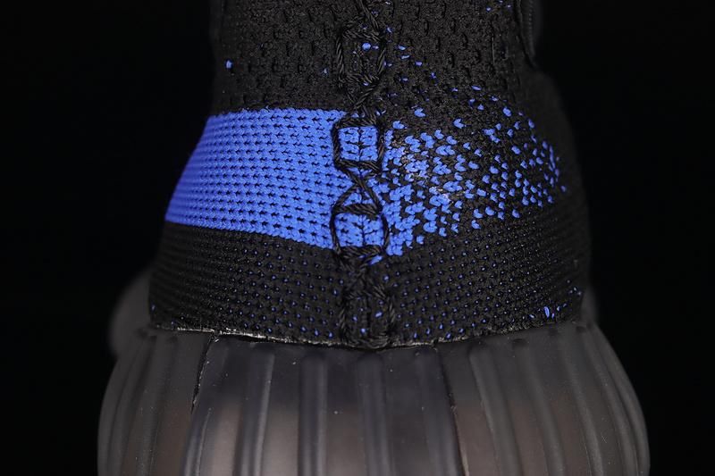 adidasUnisex Yeezy Boost 350 V2 - Dazzling Blue