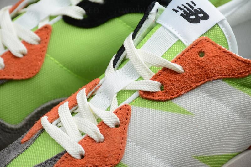 New Balance 327 - Fluorescent Green