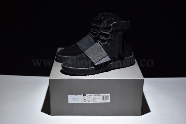 adidasOriginals YEEZY Boost 750 - Triple Black