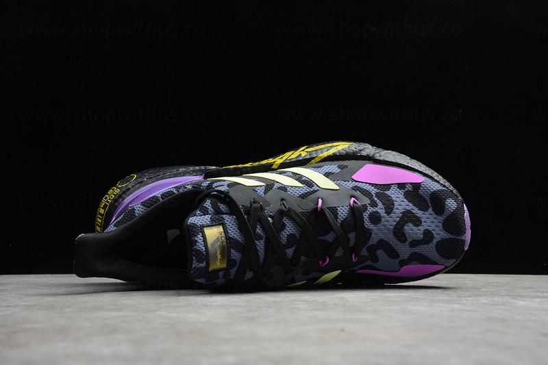 Cyberpunk 2077 x adidasUnisex X9000L4 - Black/Metallic Gold