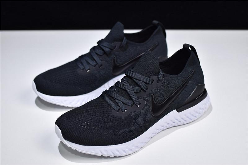 NikeMen's Epic React Flyknit 2 - Black/White