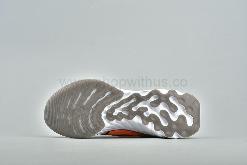 NikeLegend React 3 Run Fearless - White/Orange