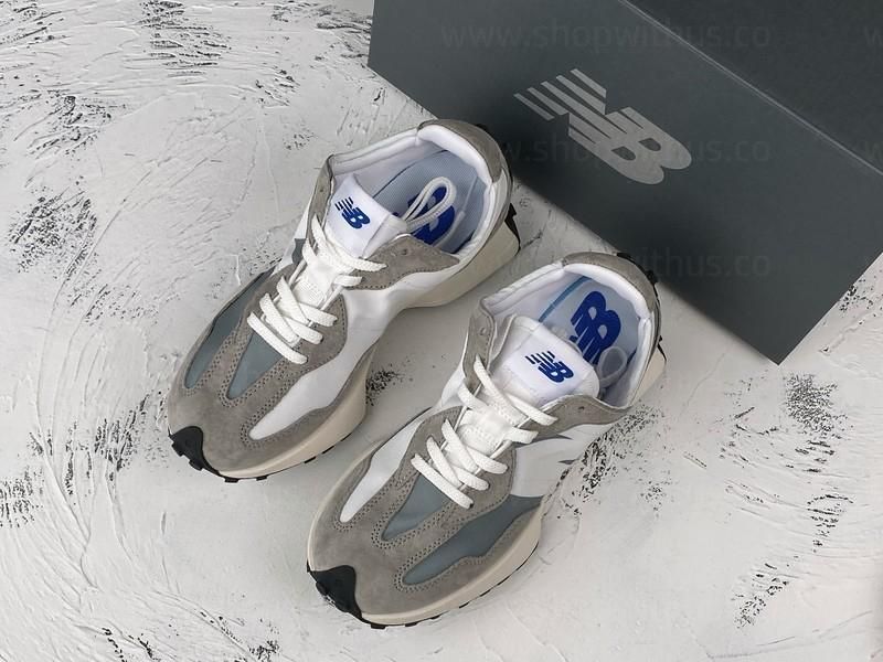 New Balance 327 - Grey