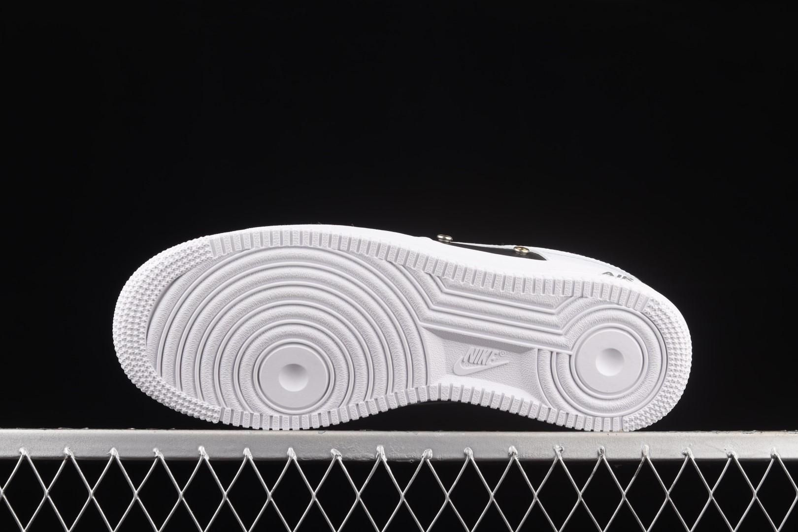 NikeMens Air Force 1AF1 Low '07 PRM - Silver Chain