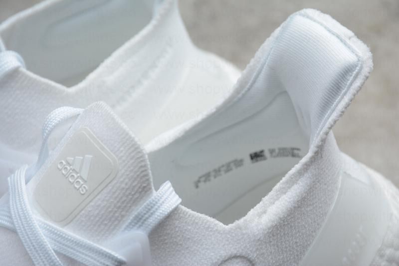 adidasRunning Ultraboost 21 - Triple White