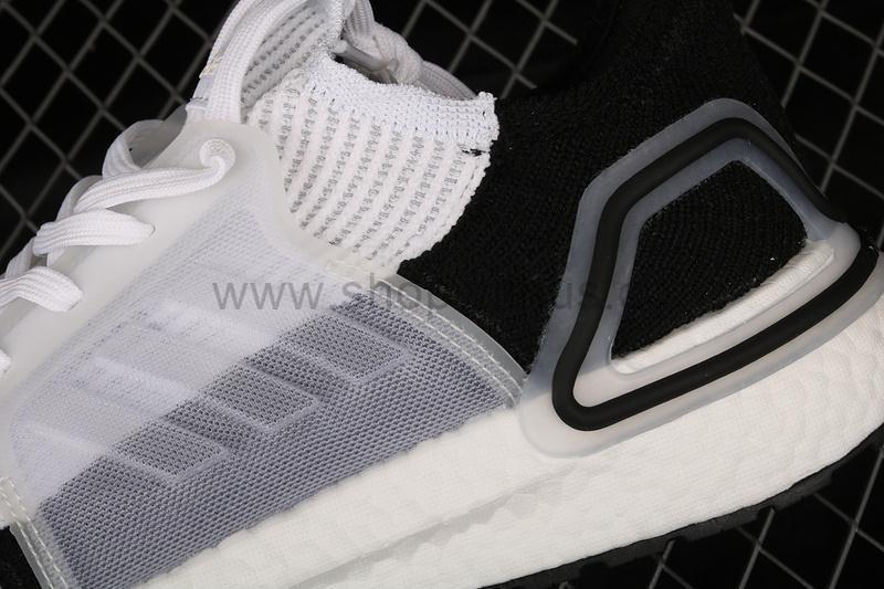 adidasOriginals Ultra Boost 19 - Panda