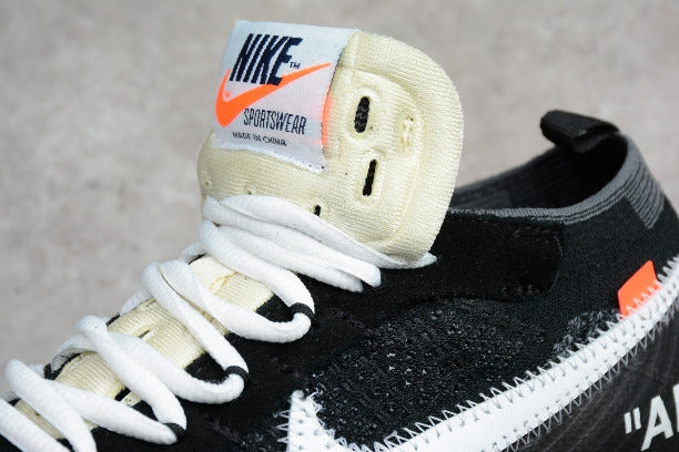 The 10 NikeAir Vapormax x Off-White - Black/White Clear