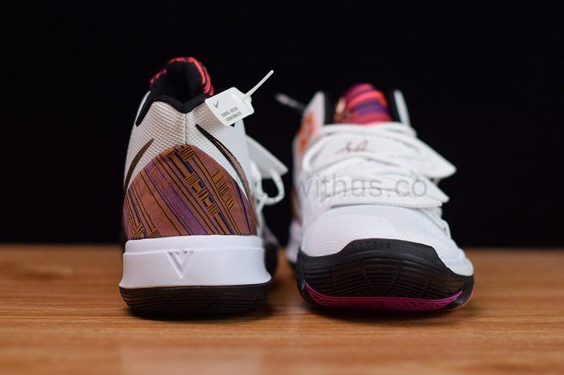 NikeBasketball Kyrie 5 - BHM