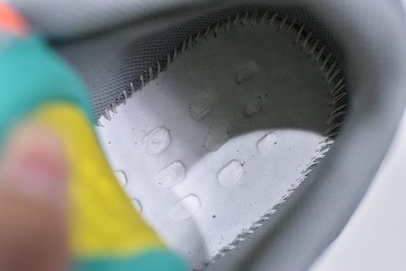 adidasOriginals YEEZY Boost 700 -Teal Blue