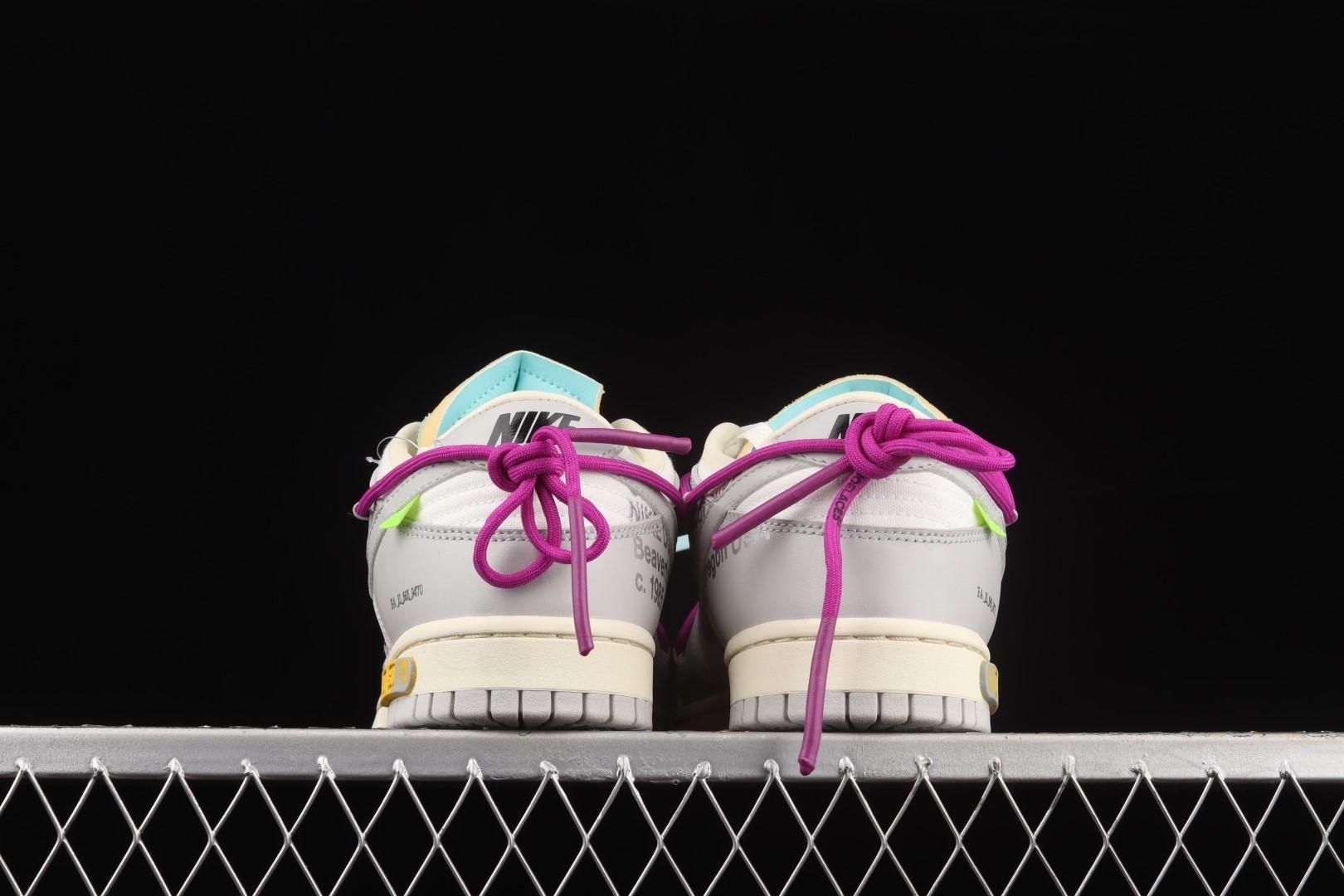 Off-White x NikeWMNS Dunk Low - Lot 21