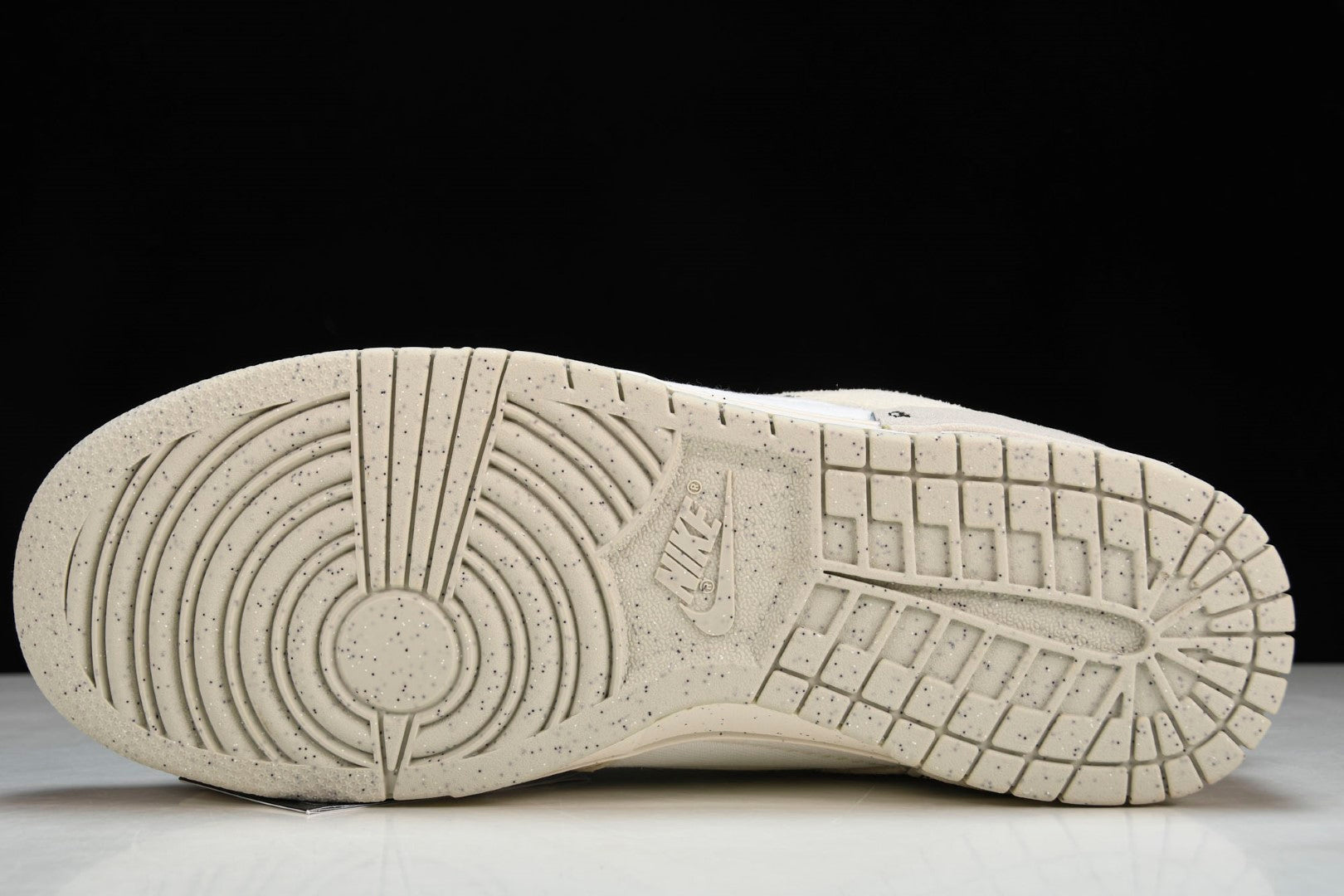 NikeMens Dunk Low Disrupt 2 - Pale Ivory/Black