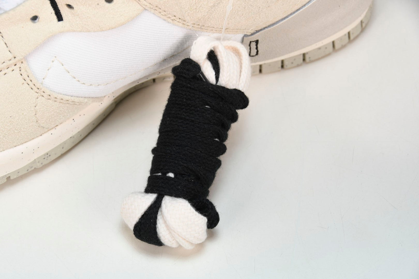 NikeMens Dunk Low Disrupt 2 - Pale Ivory/Black