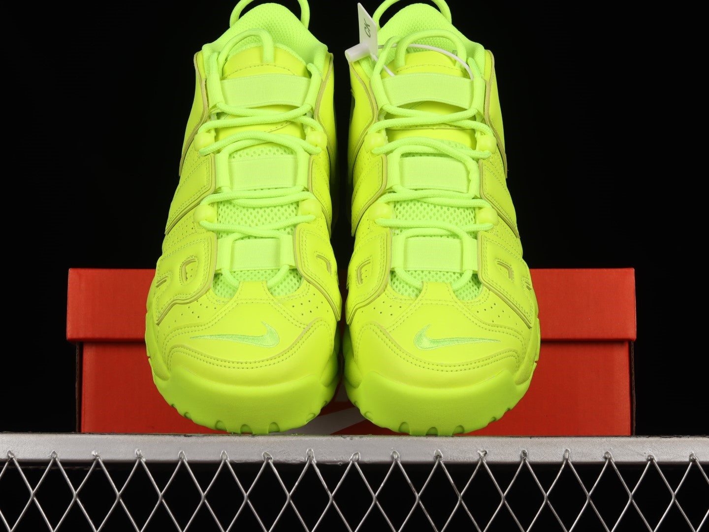 NikeUnisex Air More Uptempo 96 - Volt