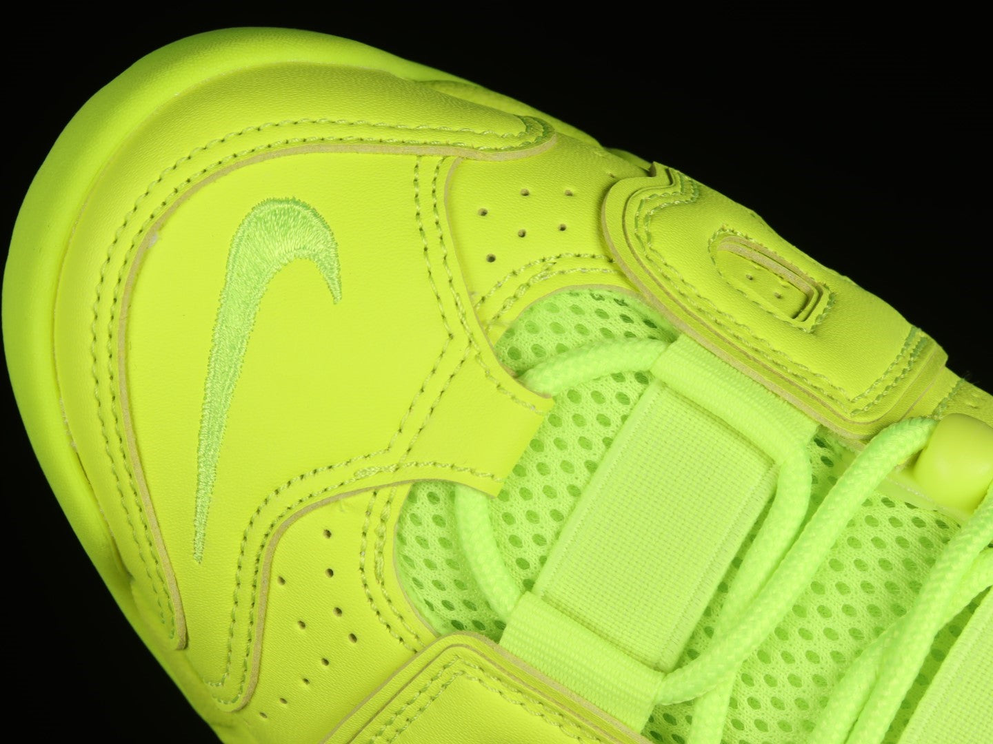 NikeUnisex Air More Uptempo 96 - Volt