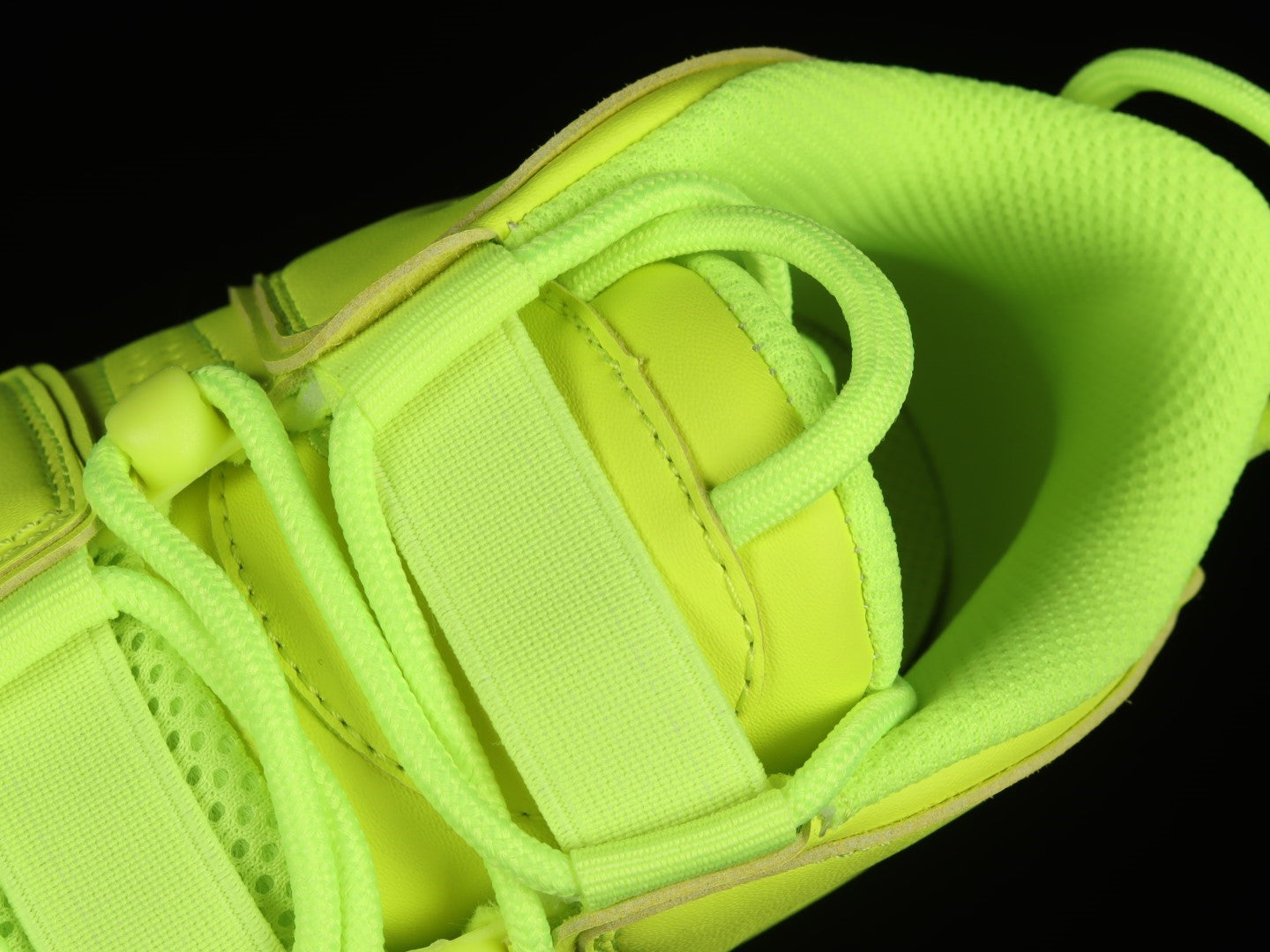 NikeUnisex Air More Uptempo 96 - Volt