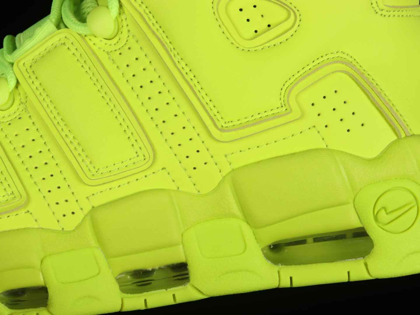 NikeUnisex Air More Uptempo 96 - Volt