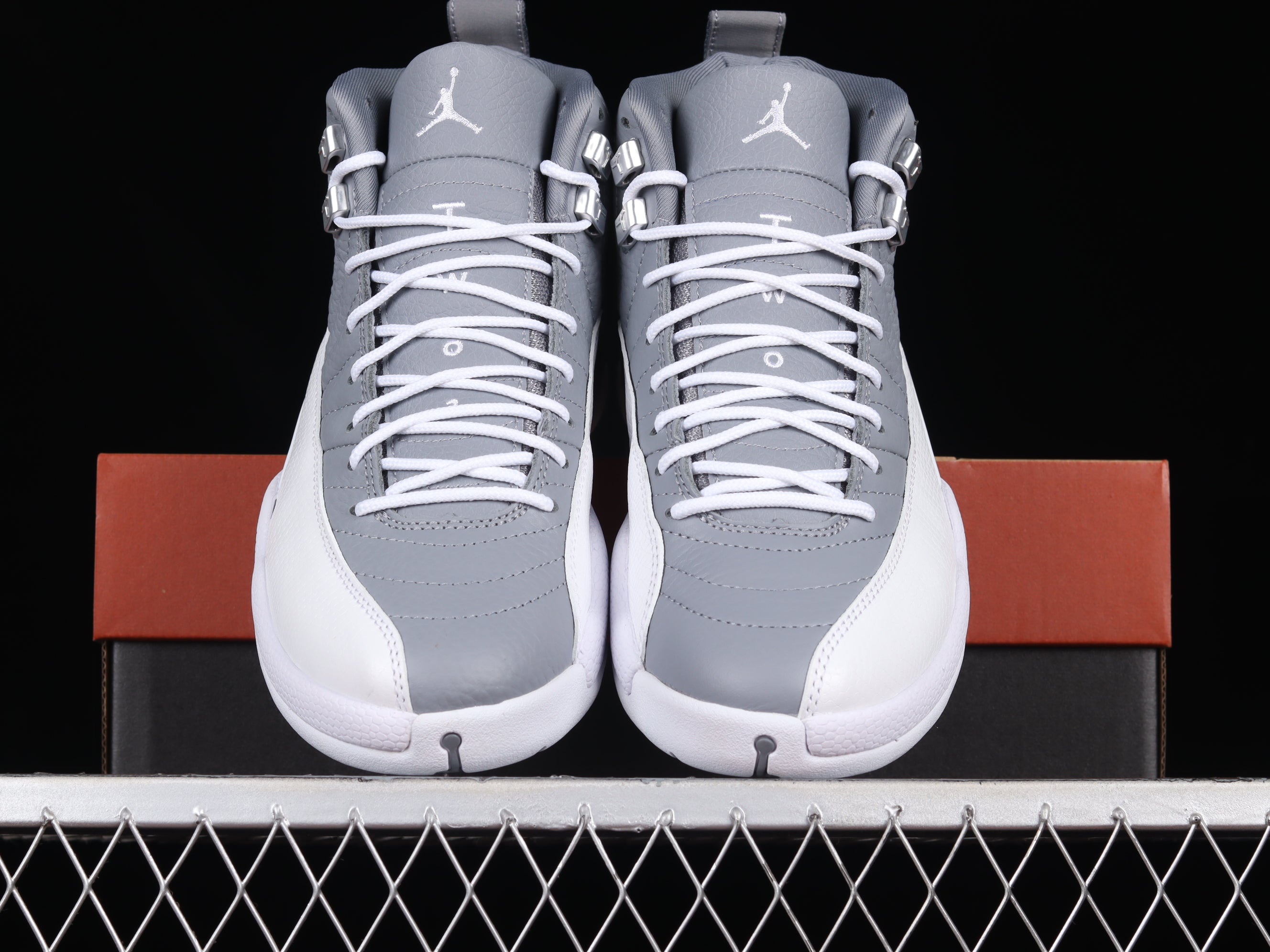 Air Jordan 12 AJ12 Retro - Stealth