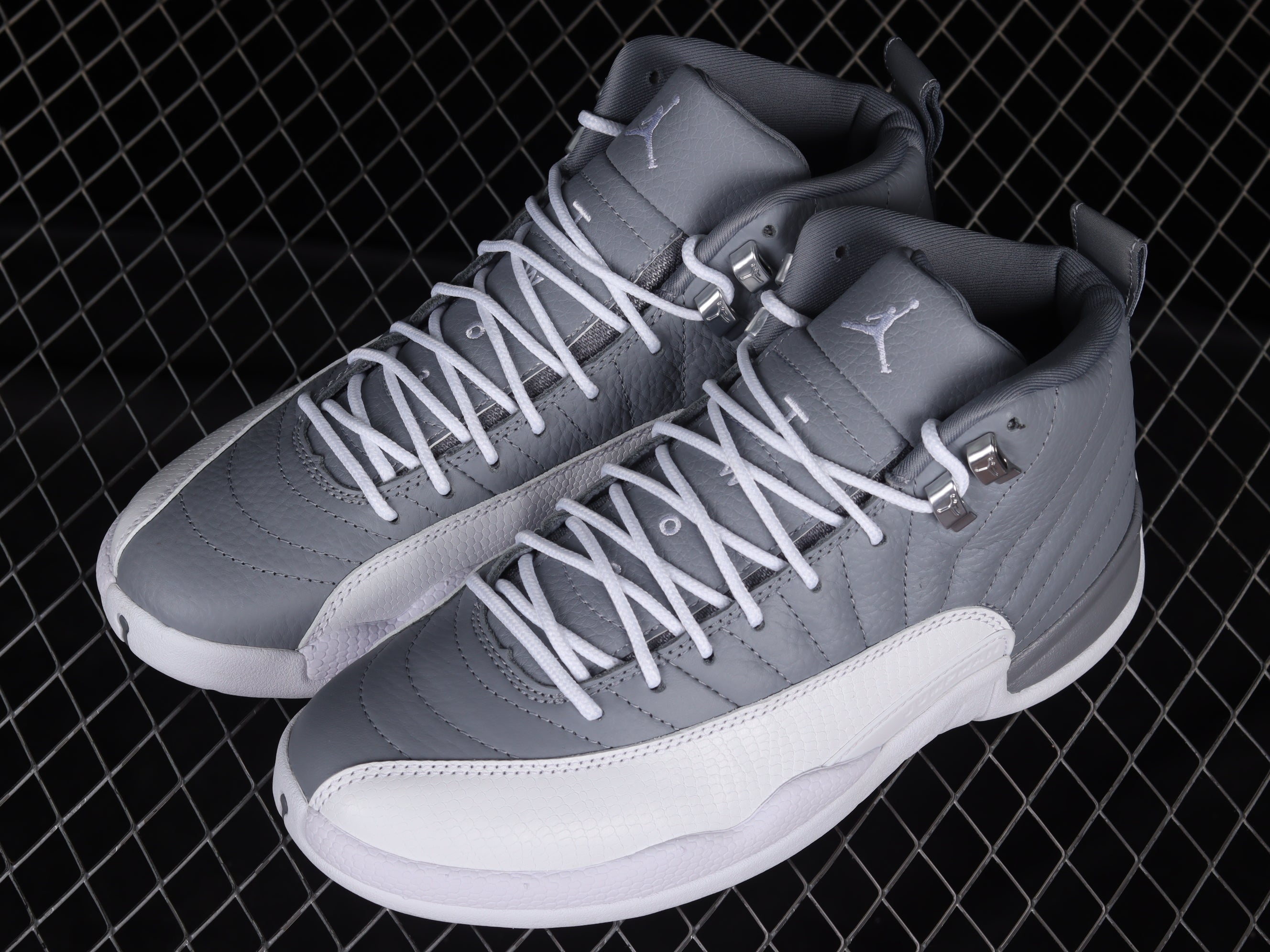 Air Jordan 12 AJ12 Retro - Stealth