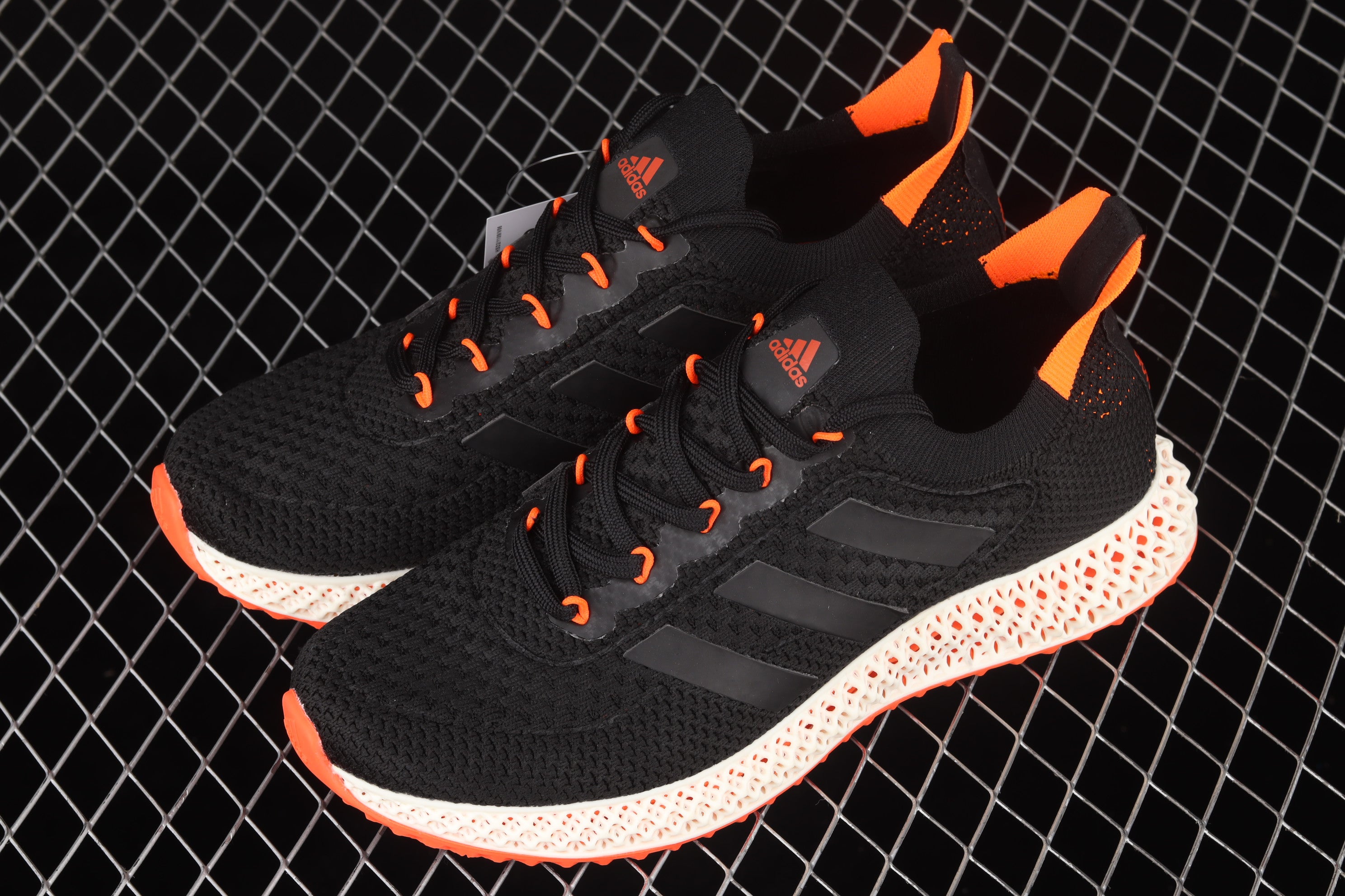 adidasOriginals 4DFWD - Black/Solar Red