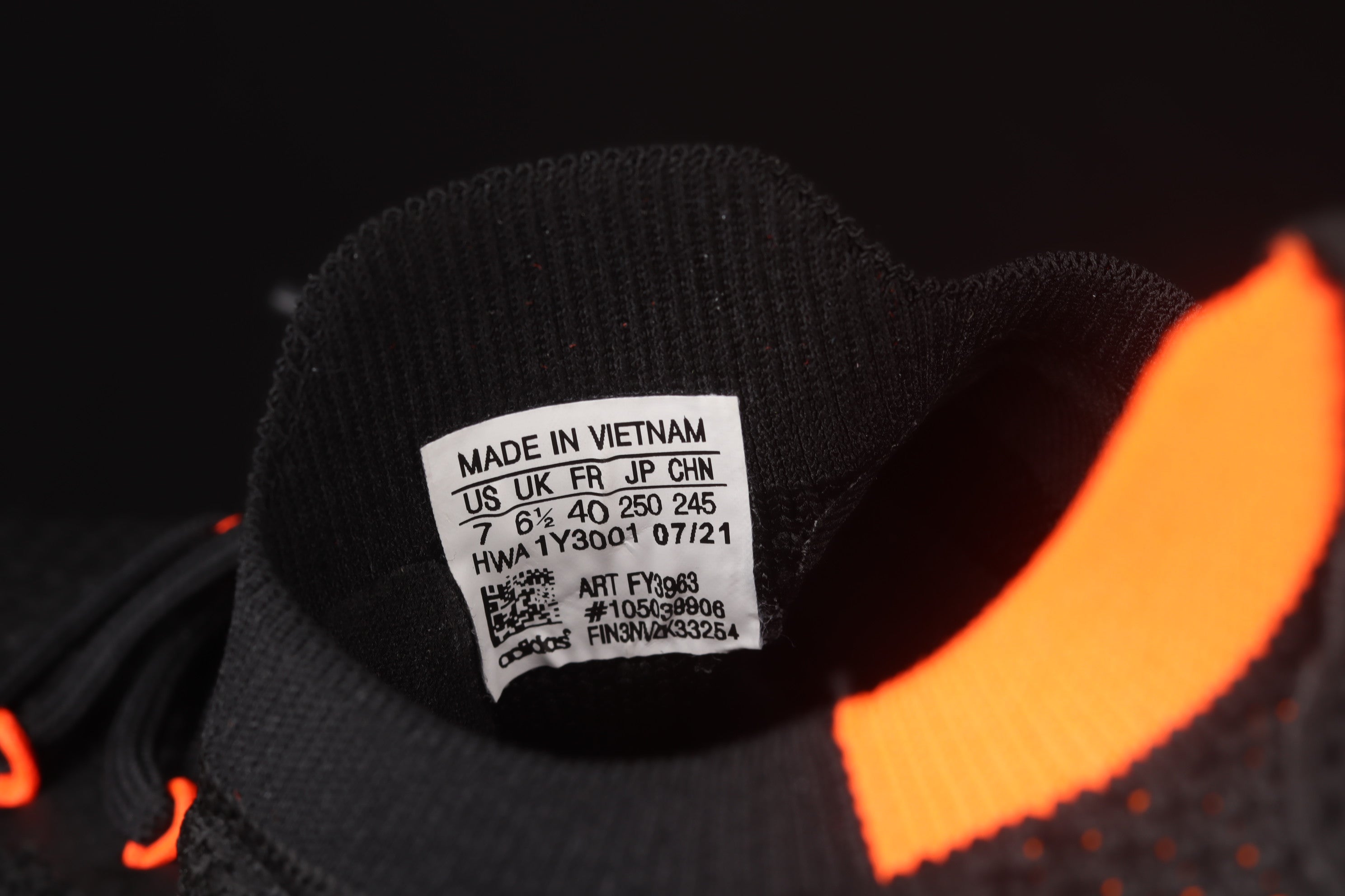 adidasOriginals 4DFWD - Black/Solar Red