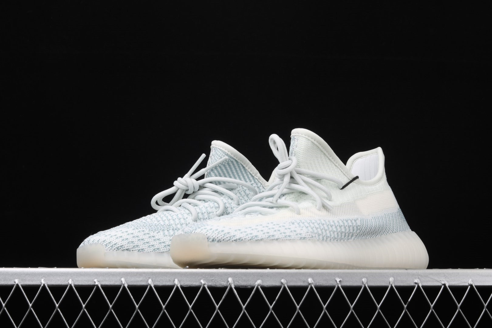 adidasOriginals Yeezy Boost 350 V2 - Cloud White (Reflective)