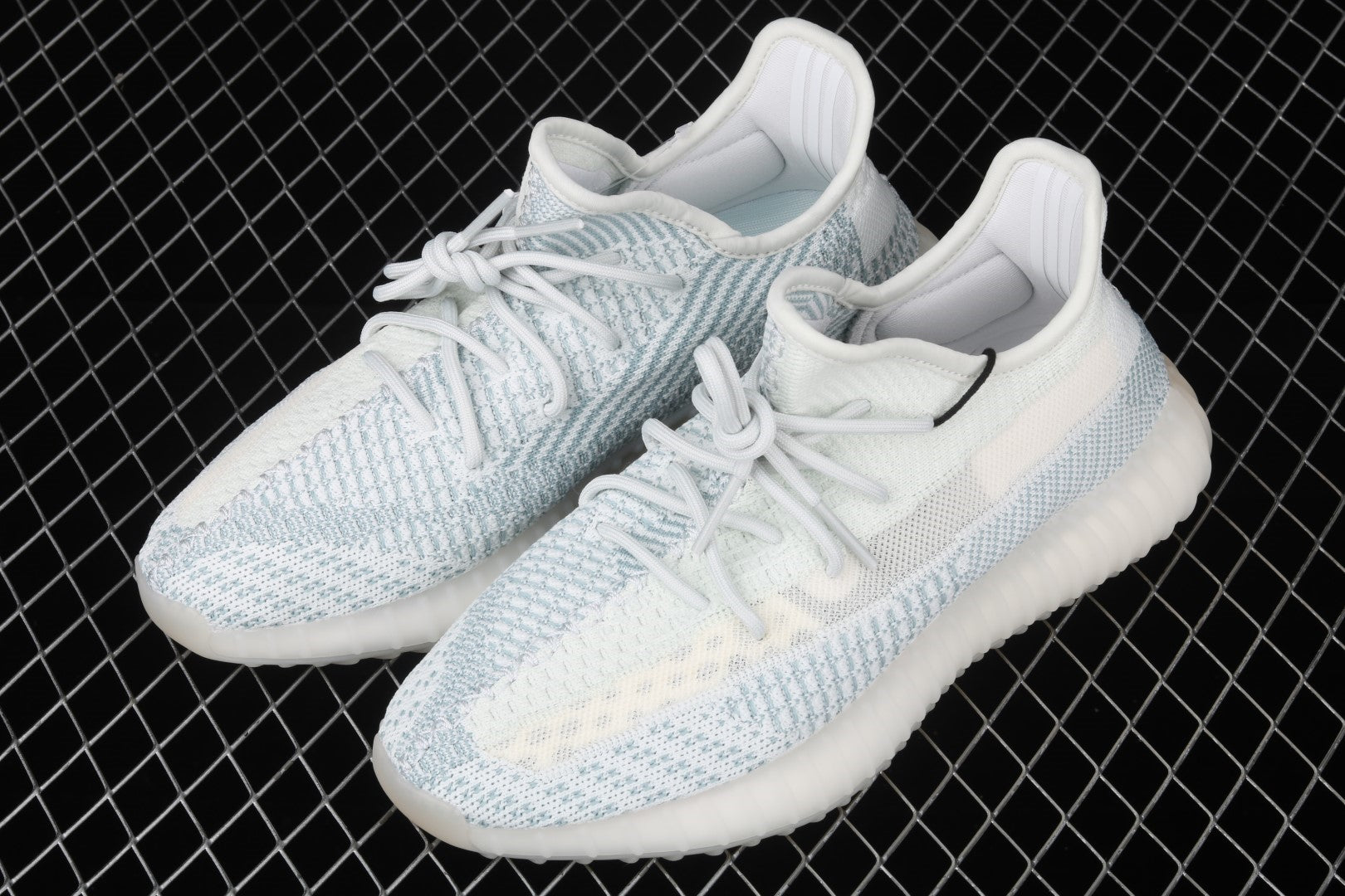 adidasOriginals Yeezy Boost 350 V2 - Cloud White (Reflective)